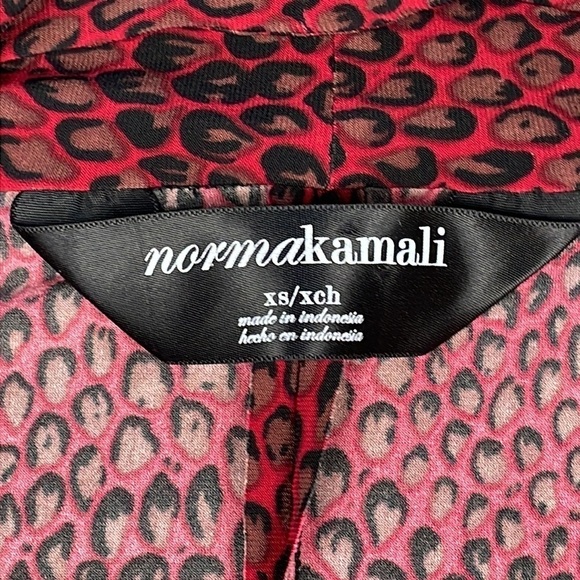 Norma Kamali Jersey Shrug Style Dress Red Snake Stretch Fit Flare Sz XS - Picture 9 of 11